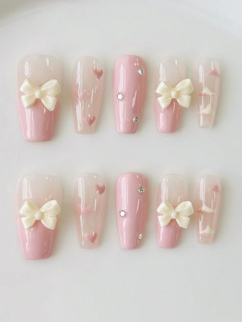 Nail Art With Bow Charm, Princess Acrylic Nails, Cute Kawaii Nails, Rhinestone Nail Art, Princess Nails, Cute Pink Nails, Fake Nails Designs, Cute Simple Nails, Heart Rhinestone