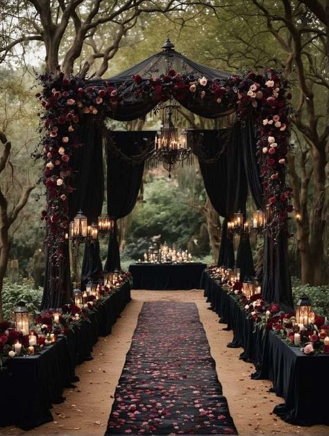 Gothic Event Decor, Dark Wedding Aisle, Gothic Arbor Wedding, Dark Fall Wedding Reception, Outdoor Dark Wedding, Fall Spooky Wedding Ideas, Dark Proposal Aesthetic, Outdoor Halloween Wedding Ideas, Autumnal Gothic Wedding