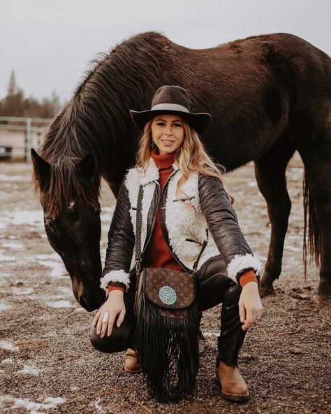 Shaley Ham on Instagram: “It’s your story, honey. Feel free to hit em with a plot twist whenever the hell you want♥️ Happy February🥰 Love month giving me the feels,…” West Desperado, Love Month, Happy February, The Feels, Plot Twist, Branding Photoshoot, Your Story, Riding Helmets, Cowboy Hats