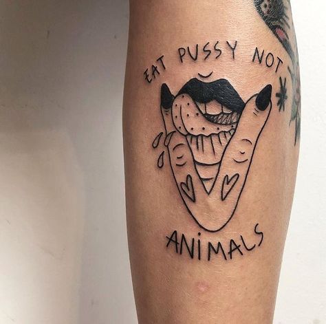 Vegan Tattoo Ideas, Vegan Tattoos, Poland Tattoo, V Tattoo, Tattoo Process, Vegan Tattoo, Vegan Design, Tattoo Shows, Tattoo Apprentice