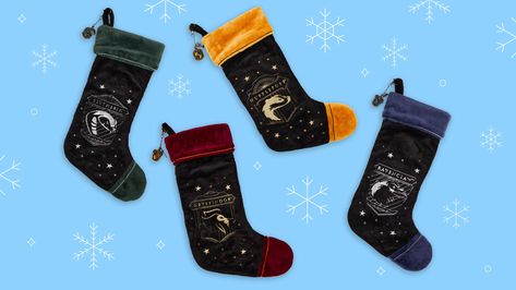 The treats of the Wizarding World come in all shapes and sizes – here are some more festive goodies (with some digital gifts too) to help you treat the Harry Potter fan in your life with the ultimate Christmas stocking. Harry Potter Christmas Stockings, Harry Potter Christmas Stocking, Christmas Stocking Ideas, Hp Christmas, Stocking Ideas, Harry Potter Quiz, Harry Potter Shop, Harry Potter Christmas, Ultimate Christmas