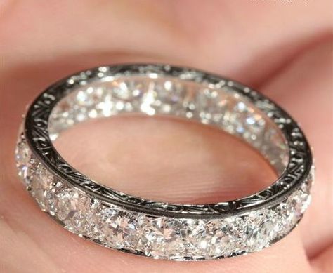 This is a 1940's vintage French ring. OH EM GEE. At a cooooool $12k. Can you IMAGINE how this would look in the sun!!! भारतीय दुल्हन संबंधी, Antique Engagement Ring, Eternity Ring Diamond, Put A Ring On It, Diamond Eternity, Dream Ring, Pretty Jewellery, Vintage French, Bling Bling