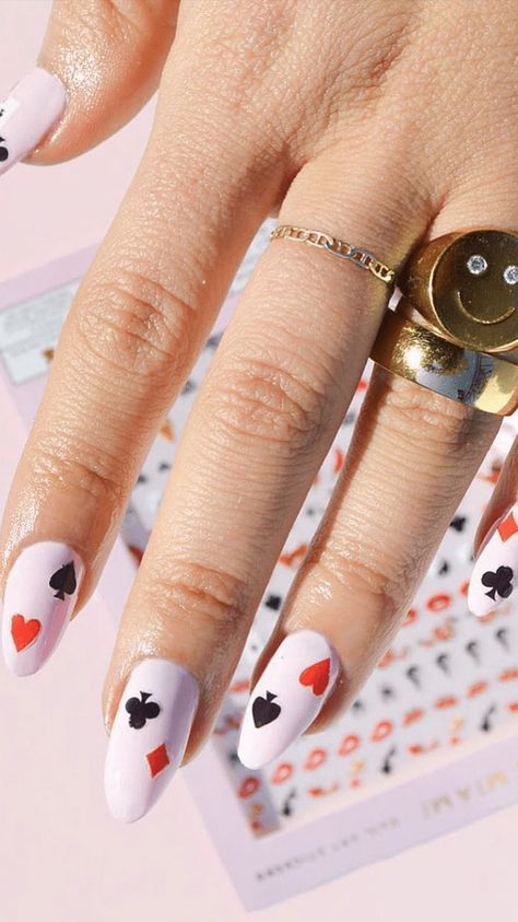 Casino Nail Art, Vegas Nail Ideas, Vegas Themed Nails, Casino Theme Nails, Gambling Nails, Deck Of Cards Nails, Casino Nails Designs, Vegas Inspired Nails, Nails For Vegas Trip