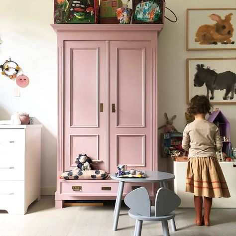 Farrow & Ball on Instagram: “#CinderRose is a lovely colour for this statement armoire in a child's room. #farrowandball : @Minalulu” Cinder Rose, Painting Kids Furniture, Farrow Bal, Farrow & Ball, Pink Furniture, Kids Room Inspiration, Big Girl Rooms, Kids Room Design