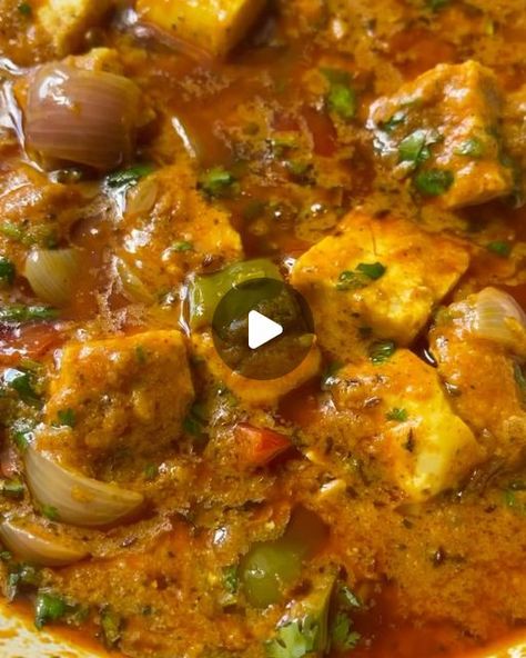 Panner Masala Curry, Panner Chilli Recipes, Panner Curry Recipe, Masala Ingredients, Paneer Tikka Masala Recipe, Paneer Curry Recipes, Spoon Butter, Kasuri Methi, Paneer Butter Masala