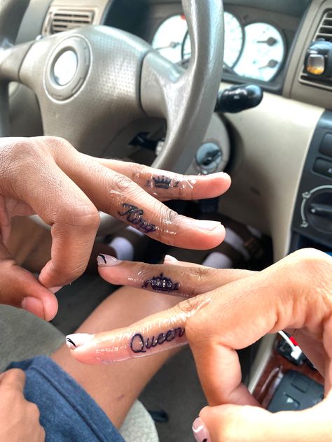 Couples tattoo, cute, fresh tattoo, couple goals, finger tat Queen Finger Tattoo, King And Queen Tattoo, Crown Finger Tattoo, Tattoo King, Queen With Crown, King Queen Tattoo, Demon Time, Couples Tattoo, Boo Thang