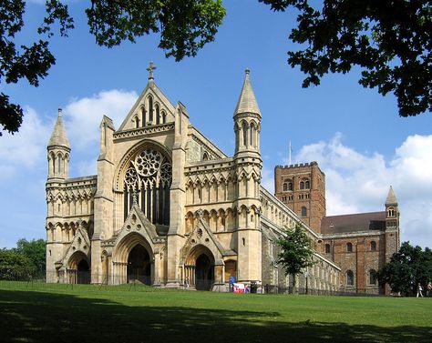 St. Albans Cathedral | by david.bank (www.david-bank.com) St Albans Cathedral, Romanesque Art, St Albans, Barcelona Cathedral, Mood Board, Architecture, Building, Quick Saves, Art