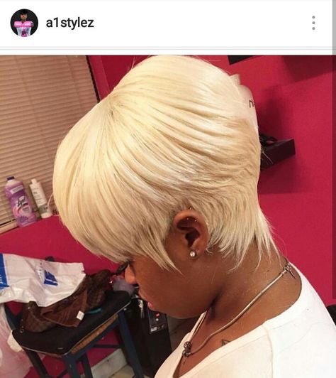 Mushroom Quick Weave Hairstyles, Blonde 27 Piece Quick Weave Black Women, Blonde Quick Weave Bob Black Women, Blonde Quick Weave Bob, Blonde Quick Weave Black Women, Black And 613 Quick Weave, 613 Short Quick Weave, Blonde Pixie Quick Weave Black Women, Mushroom Bob