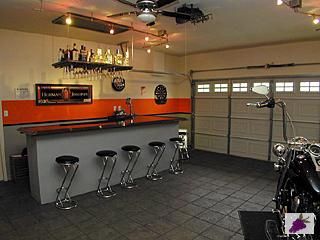 2 Car Garage Bar Ideas, Sports Bar Ideas, Garage Bars, Garage Bar Ideas, Man Cave Inspiration, Lexus Gs400, Chill Spot, Garage Game Rooms, Yukon Slt