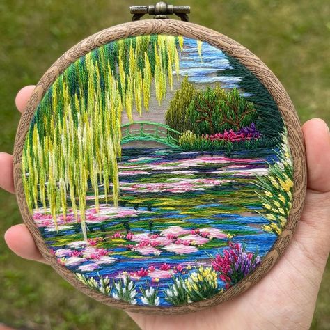 Embroidery Hoop Crafts, Clothes Embroidery Diy, Instagram Edit, Stitching Ideas, Seni Cat Air, Sewing Embroidery Designs, Hand Embroidery Art, Modern Embroidery, Embroidery Hoop Art