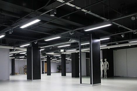 Black Exposed Ceiling, Exposed Services, Black Drop Ceiling, Fashion Retail Interior, Tiles Showroom, Gaming Lounge, Exposed Ceilings, Dream Ideas, Open Ceiling