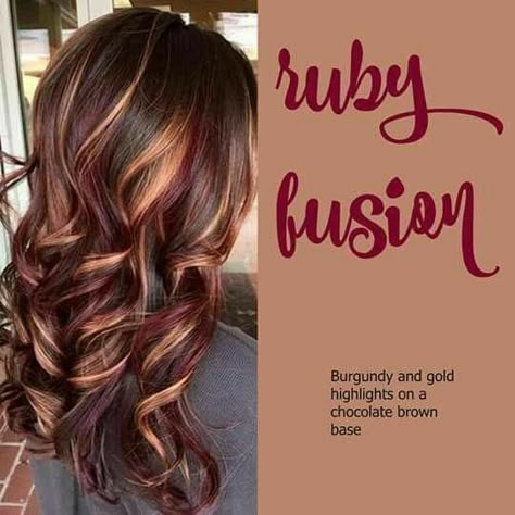 Hair Burgundy, Burgundy Highlights, Highlights Ideas, Caramel Highlights, Summer Hair Color For Brunettes, Winter Hair Color, Brown Highlights, Hair Color Highlights, Penteado Cabelo Curto