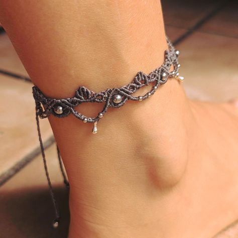 ✨ Trying something different! ✨ Check out this grey anklet with metal beads. What a delight! 🥰🌟 ✺ ✺ ✺ ✺ ✺ ✺ #MacrameAnklet #MetalBeads #HandmadeWithLove #CozyJewelry #macrame #macramejewelry #macramenecklace #macrameart #macramemakers #macramartist #micromacramejewellery #micromacrameartist #micromacramecommunity #micromacrame #handcrafted #handmadejewelry #artigianato #fattoamano #artigianatocreativo #hippie #naturalstones #naturalstonejewelry #cristaljewelry #art Macrame Anklet Tutorial, Anklet Tutorial, Macrame Anklet, Natural Stone Jewelry, Macrame Art, Macrame Necklace, Micro Macrame, Macrame Jewelry, Something Different