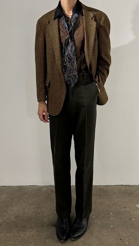 Green Blazer Outfit Men, 70s Outfits Men, Green Blazer Outfit, Plaid Blazer Outfit, 70s Fashion Men, Blazer Outfits Men, Vintage Outfits 90s, Lawyer Outfit, Outfits 70s