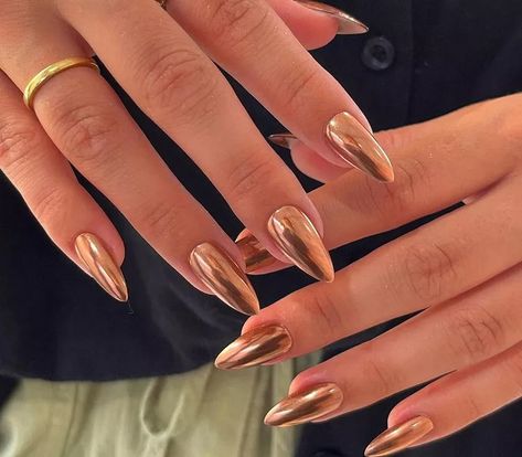 The “Moscow Mule” Nail Trend: How to Get the Look Chrome Manicure, Long Almond Nails, Elegant Manicure, Nails Chrome, Velvet Nails, Baby Blue Nails, Chrome Nail Powder, Fall Manicure, Fall Nail Trends