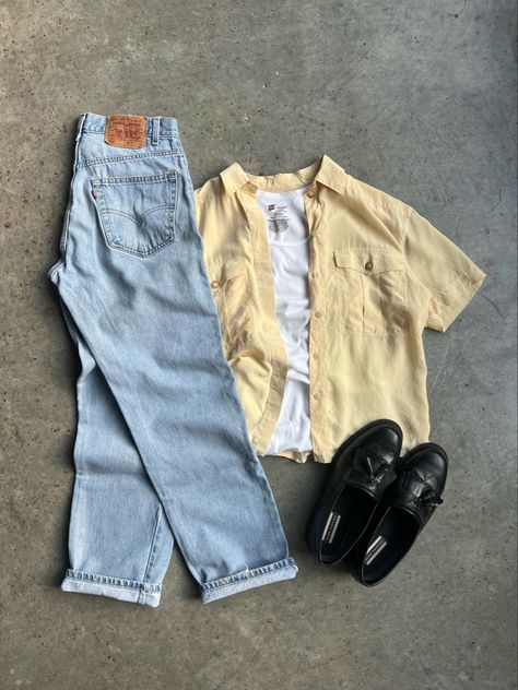 Dad Clothes Aesthetic, Vintage Mens Fashion Aesthetic, Spring Outfits For Men, Vintage Aesthetic Clothes, Dad Outfits, Outfits For Men, Street Fashion Men Streetwear, Guys Clothing Styles, Mens Outfit Inspiration