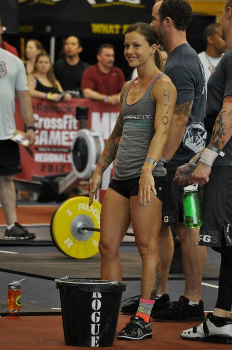 Women Of Crossfit, Fit Females, Christmas Abbott, Crossfit Inspiration, Crossfit Motivation, Crossfit Girls, Reebok Crossfit, Fit Girl Motivation, Staying Fit