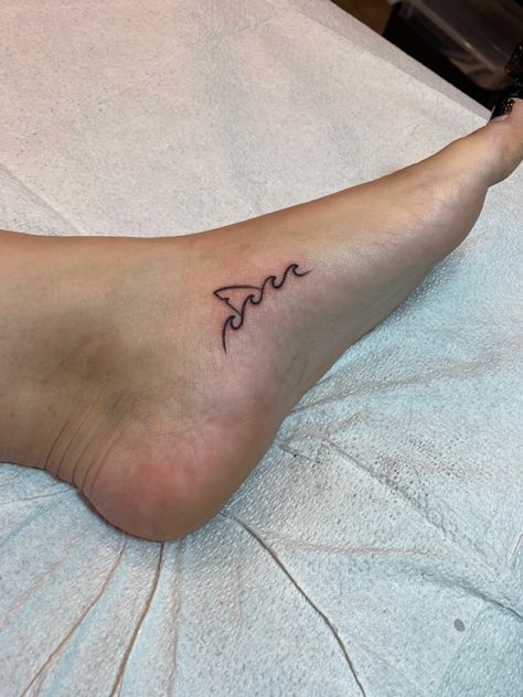 Shark Fin Wave Tattoo, Shark And Wave Tattoo, Ankle Shark Tattoo, Shark Wave Tattoo, Shark Finger Tattoo, Ocean Hand Tattoo, Matching Shark Tattoos, Tiny Shark Tattoo, Shark Fin Tattoo