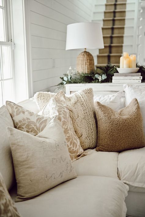 Pillows On White Couch, Coastal Loft, Cozy Neutral Christmas, White Sofa Pillows, Sofa Accent Pillows, Needle Felting Ideas, Cozy Sofas, Sofa Christmas, Decor Ideas For Christmas