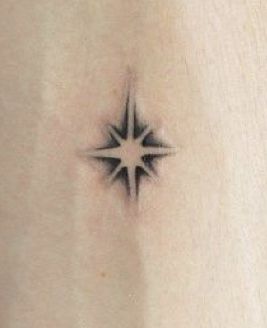 Four Point Star Tattoo, Traditional Star Tattoo, Northern Star Tattoo, North Star Tattoos, Luna Tattoo, Stick Tattoo, Tiny Tats, Tattoos Inspo, Abstract Tattoo Designs