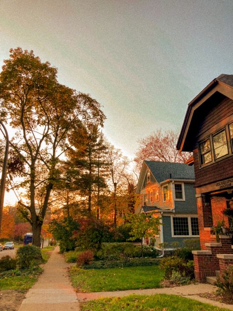 Michigan Fall Ann Arbor Sunset Pretty Leaves House Cottage Ann Arbor Michigan Aesthetic, Michigan Aesthetic, Midwest Aesthetic, Visualization Board, Pretty Vibes, Burning House, Ann Arbor Michigan, Fall Semester, Life Vision Board