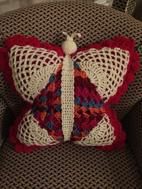 Crochet butterfly pillow Crochet Butterfly Pillow, Butterfly Pillow, Crochet Pillow Pattern, Pixel Crochet, Crochet Butterfly, Crochet Cushions, Crochet Pillow, Butterfly Decorations, Crochet Tops