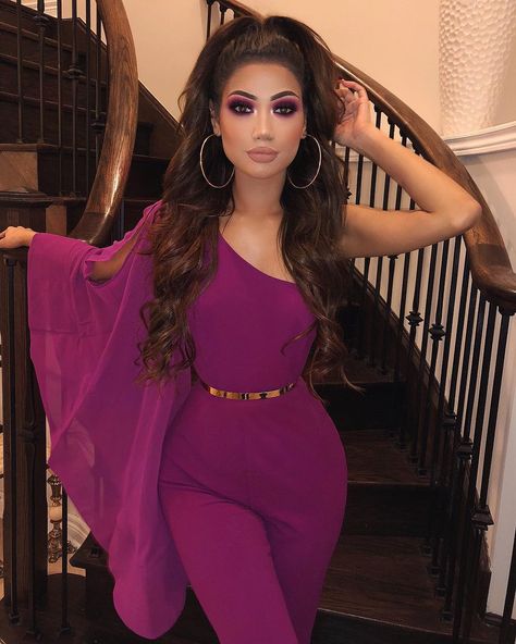 Western Party Wear, Magenta Fashion, Chicana Style, Magenta Dress, Bday Invitations, Elegant Wedding Hair, Glam Makeup Look, Sophisticated Outfits, Makeup On Fleek