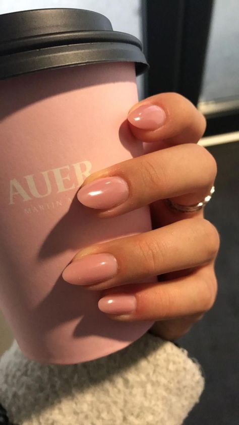 Almond Nail Art, Bride Nails, Oval Nails, Neutral Nails, Dream Nails, Classy Nails, Pretty Acrylic Nails, Chic Nails, Short Acrylic Nails