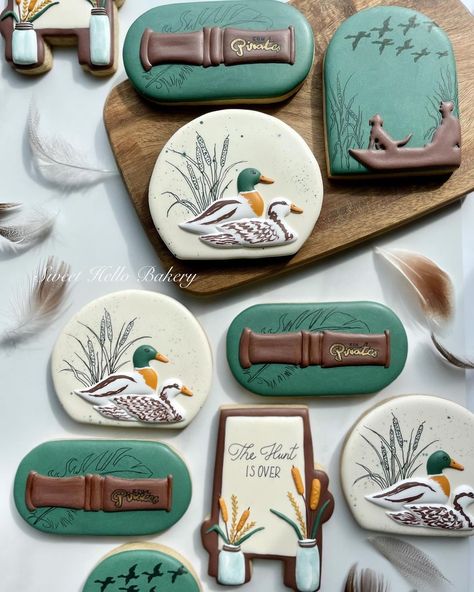 Duck hunting cookie set for the groom 🦆 . When I worked on the ducks design, I left the background empty but after I finished decorating… | Instagram Hunting Baby Shower Ideas, Duck Hunting Wedding, Duck Cookies, Baby First Birthday Themes, Engagement Cookies, Hunting Wedding, Hunting Baby, Duck Birthday, First Birthday Themes