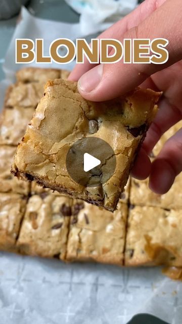 Matthew Merril on Instagram: "This blondie recipe is honestly life changing! As a society, we need to address how good these are and how easy they are to whip up! I’d hiiiiighly recommend! Find the full recipe in my cookbook!   1 stick butter  1 1/2 c brown sugar  2 eggs  1 tsp vanilla  1 tsp baking powder  1/2 tsp salt  1 1/2 c flour  1 c chocolate chips   #baking #chef #cooking #easyrecipe #recipes #foodie #foodies #cookingvideo #bakingvideo #cook #cookies #dessert #dessertrecipe #sweets #dessertideas #bakery #chocolate #cookies #cookierecipe #blondie #blondies #yummy #easybaking #easydessert #fromscratch #kitchen #matthewinthekitchen" Matthew Merril, Blondie Recipe, Cake Bar, Stick Butter, Baking Videos, Blondies Recipe, Chef Cooking, Cake Bars, Cooking Videos