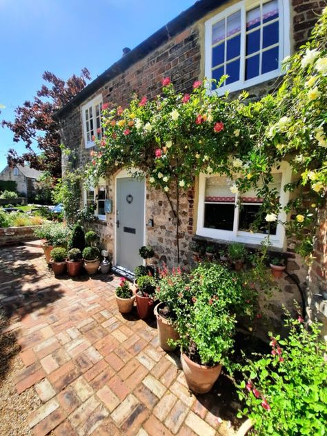 Gallery - The Lodge Cottages English Victorian Cottage, Cottage Driveway, Cottage Path, Cottage Entrance, French Cottage Garden, Inspiring Gardens, Cobblestone Driveway, Garden Lodge, English Farmhouse