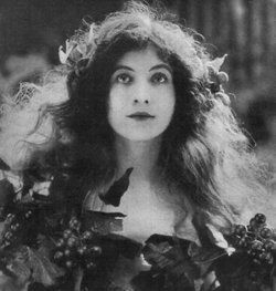 Margaret May “Maggie” Fealy Cavallo (1866-1955) - Find A Grave Memorial Maude Fealy, Acting School, Douglas Fairbanks, Silent Film Stars, The Old West, Native American Heritage, Halloween Inspo, Female Portraits, Vintage Portraits