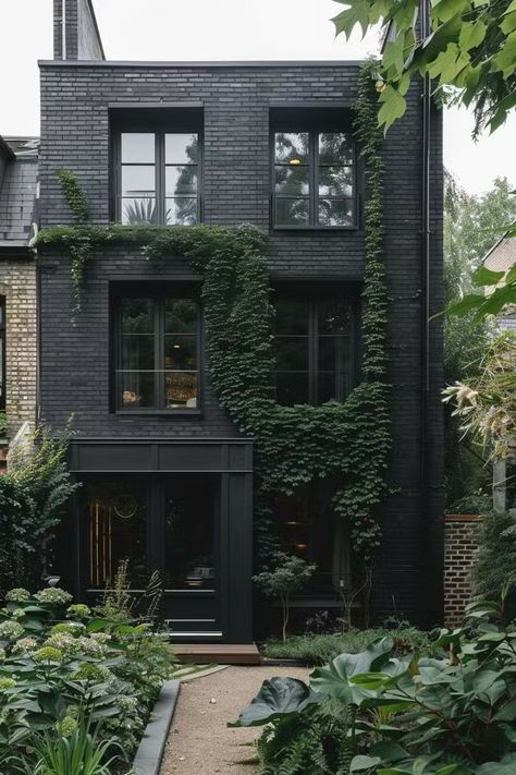 House With Door On The Side, Black Building Exterior, Black Painted House Exterior, All Black Houses, House Design Black, All Black House Exterior, Black House Interior Design, Black Exterior House, House Inspiration Exterior