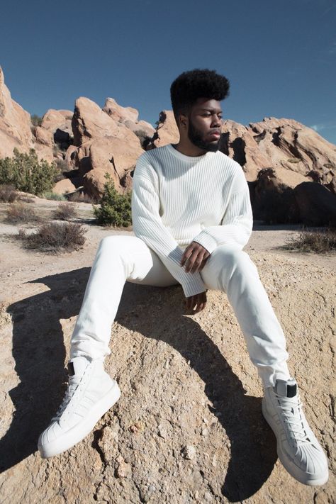 Khalid Singer, American Teen, Glamour Magazine, Calvin Harris, Famous Singers, Khalid, Music Print, Entertainment Industry, Music Poster