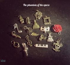 phantom of the opera charm figures - Google Search Phantom Of The Opera Jewelry, Broadway Gifts, Opera Ghost, Music Of The Night, Pin Up Outfits, Musical Comedy, Love Never Dies, Sing To Me, Broadway Musical