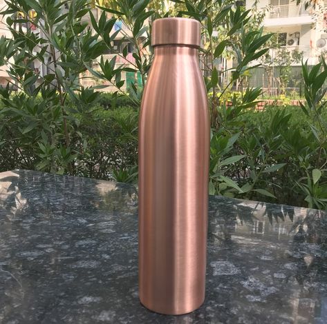 Quench your thirst in style with our sleek and sustainable copper water bottle - a touch of elegance meets the purity of hydration. Stay refreshed, stay vibrant. 💧✨ #CopperElegance #HydrationRevolution Copper Bottle, Copper Water Bottle, Ecommerce Store, In Style, Sustainability, Vision Board, Water Bottle, Copper, Sleek