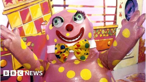 Mr Blobby costume sells for more than £62,000 on eBay Check more at https://statusstory.com/index.php/2023/02/03/mr-blobby-costume-sells-for-more-than-62000-on-ebay/ Mr Blobby Costume, I Gotta Feeling, Bad Songs, British Music, Slot Machine Party, Party Rock, My Cup Of Tea, Kids Tv, Tv Host