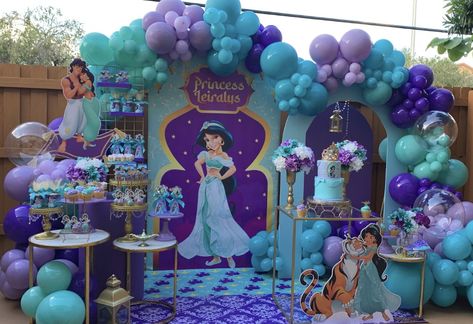 Princess Jasmine Party Decorations, Princess Jasmine Birthday Decorations, Jasmine Birthday Theme, Princess Jasmine Sweet 16, Aladdin Birthday Party Decoration, Jasmine Birthday Party Ideas, Jasmine Aladin, Princess Jasmine Party, Aladdin Birthday Party