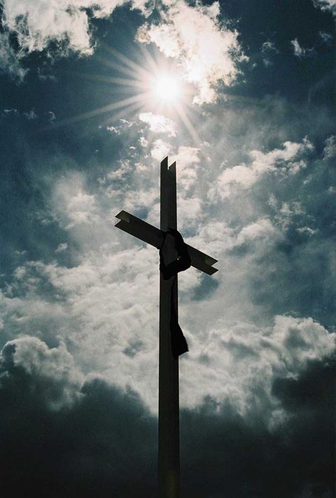 images of good friday | Good Friday is the Friday before Easter. Good Friday Images, Good Friday Quotes, Happy Good Friday, Friday Pictures, Friday Images, I Need You Love, I Need Jesus, Love Quotes For Girlfriend, New American Standard Bible