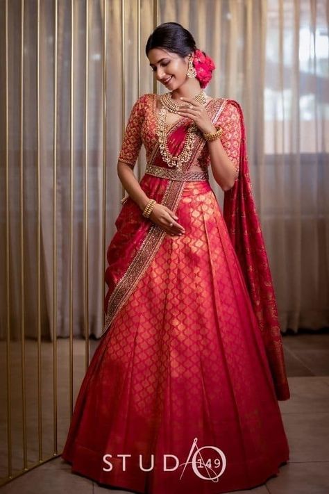 Lehnga From Old Silk Saree, Half Saree Kanchipuram, Bridal Saree Lehenga, Brides In Half Saree, Traditional Indian Saree Look, Half Saree Lehenga Bridal, South Half Saree Look, Pink Half Sarees Pattu, Latest Half Saree Designs For Wedding