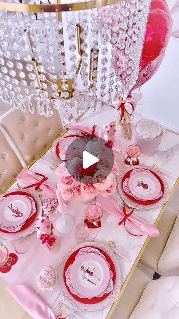 Red And Pink Dinner Party, Pink And Red Table Setting, Valentines Table Decor, Red Table Settings, Diner Party, Have A Fabulous Day, Floral Styling, Champagne Coupe Glasses, Valentines Decorations