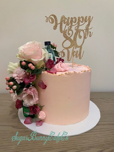 80th Birthday Cake For Grandma, Law Cake, 80th Birthday Cake, 40th Bday Ideas, 80 Birthday Cake, 80th Birthday Party, Bunny Cake, Bday Cake, 80th Birthday