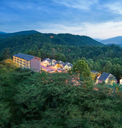 MountainLoft™ Resort - Gatlinburg, TN | Bluegreen Vacations Bluegreen Vacations, Go Kart Tracks, 360 Virtual Tour, Where It All Began, Gatlinburg Tn, Resort Pools, Great Smoky Mountains National Park, Smoky Mountain National Park, Hotel Resort