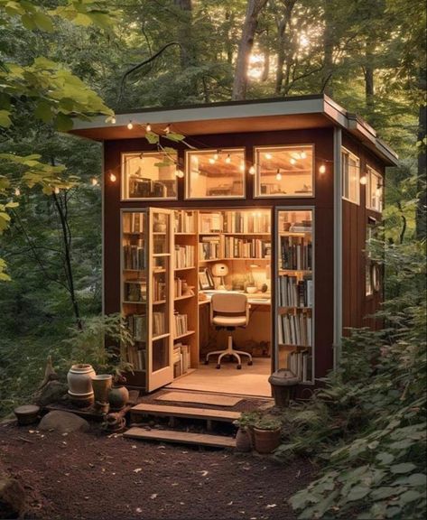 Cozy Home Library, Tiny Library, Home Library Design, Home Libraries, Cabin In The Woods, Forest House, Home Library, Dream House Decor, House Inspo