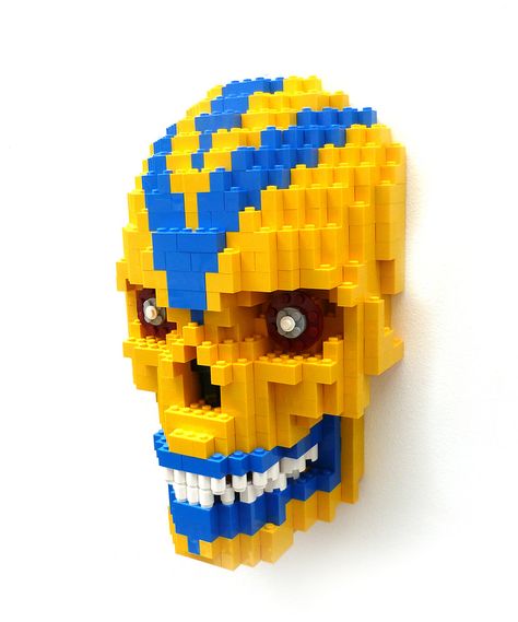 https://flic.kr/p/KP3vgW | Day of the Dead Yellow Skull | No.3 of a series… Skull Parts, Lego Skull, Lego Halloween, Lego Wall, Lego Art, Lego Ideas, Cool Lego, Lego Creations, Boys Room