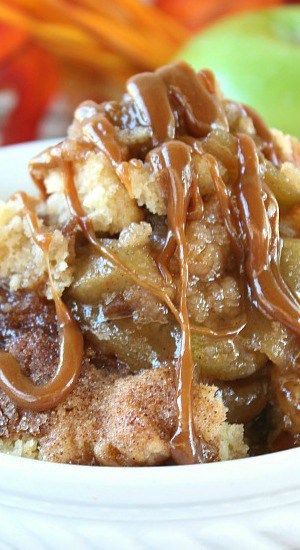 Caramel Apple Pecan Cobbler Apple Pecan Cobbler, Caramel Apple Muffins, Pecan Cobbler, Apple Caramel, Cobbler Topping, Caramel Recipes Sauce, Apple Cobbler, Homemade Dessert, Fruit Crisp