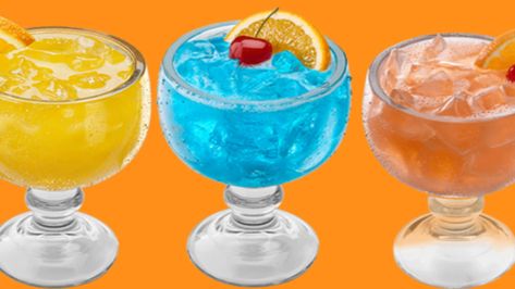 Texas Roadhouse just revealed the recipe for its Hurricane Margarita Texas Roadhouse Drinks, Texas Roadhouse Margarita, Happy Hour At Home, Lemon Cream Cheese Bars, Cream Cheese Bars, Mix Drinks, Peach Puree, Malibu Rum, Blue Drinks