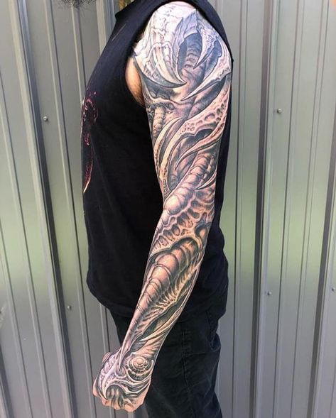 Biomechanical Tattoo Sleeve, Guy Aitchison, Biomech Tattoo, Aliens Tattoo, Biomechanical Tattoo Design, Sleeve Tattoo Designs, Black Art Tattoo, Sleeve Tattoo Ideas, Grey Alien