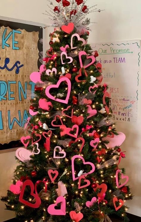 Valentine’s Day Christmas Tree Ideas, Valentine Christmas Tree Decorations, Valentine's Tree Ideas, Valentines Christmas Tree Ideas, Valentines Day Office Decor, Valentine's Day Christmas Tree, Valentine’s Day Tree Ideas, Valentine Tree Ideas, Valentines Day Christmas Tree