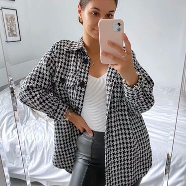 SEARCH RESULTS FOR 'Woolen jacket owersaze' Tweed Shirt, Womens Sweater Coats, Autumn Outwear, Houndstooth Coat, Vegan Leather Leggings, High Street Fashion, White Houndstooth, Plaid Fashion, High Fashion Street Style